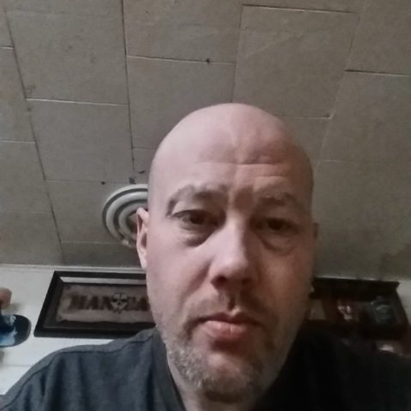 Meet your Posher, Joshua - Picture 1 of 1